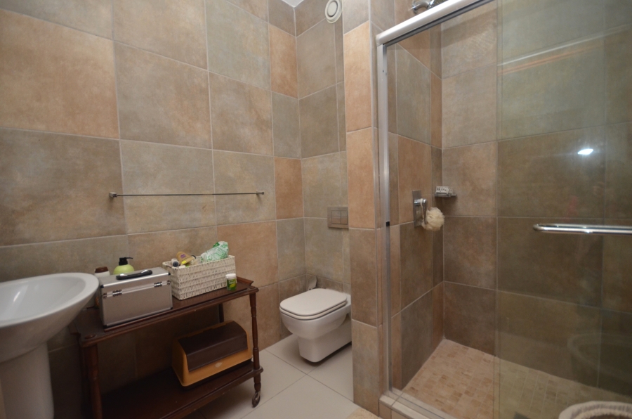 2 Bedroom Property for Sale in Nahoon Beach Eastern Cape
